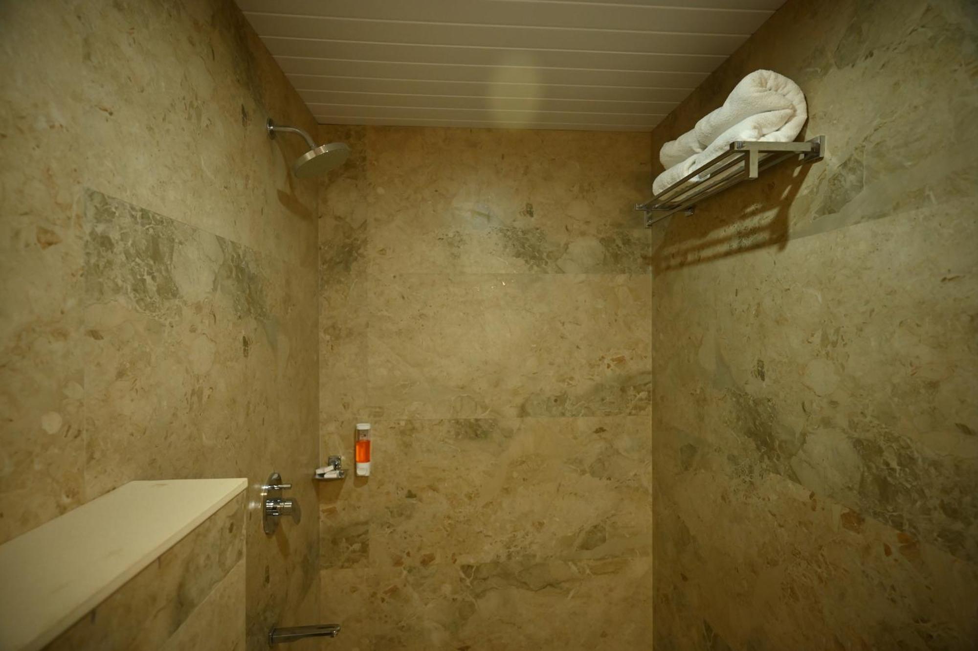 Hotel City Centre Latur Room photo